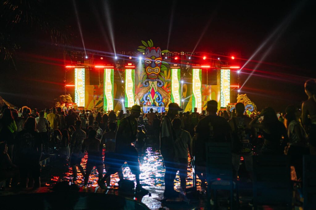Afrodancehall stage