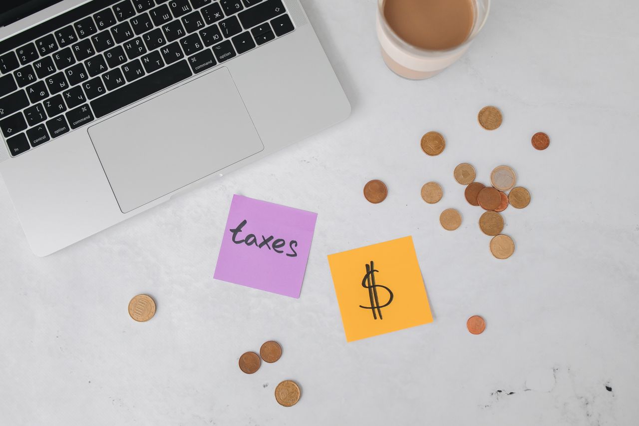 tax season coins computer